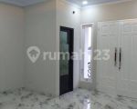 thumbnail-rumah-clasic-modern-murah-dan-strategis-di-jagakarsa-jakarta-8