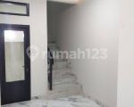 thumbnail-rumah-clasic-modern-murah-dan-strategis-di-jagakarsa-jakarta-9