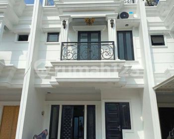 Dijual Rumah Modern Clasic Di Lenteng Agung