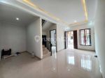 thumbnail-rumah-clasic-modern-dan-murah-delat-stasiun-depok-lama-1