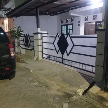 Dijual Rumah Puri Lidah Kulon Indah Surabaya Bersebelahan dengan Citraland