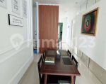 thumbnail-dijual-cepat-hampthon-park-3br-unit-bagus-dan-bersih-2