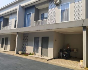 Rumah Dua Lantai Area Graha Raya Bisa KPR