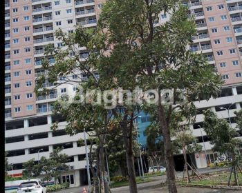 Apartment puncak bukit golf Tower B lantai 16 Bukit Darmo Boulevard Dukuh pakis