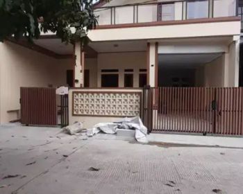 Dijual rumah bangunan baru mewah LT 158 LB 220 di galaxy