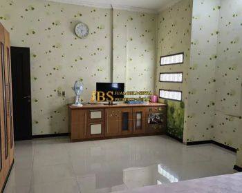 Dijual Rumah 3,5 Tingkat di Komplek Rahayu Mas Jalan Pukat Banting 1