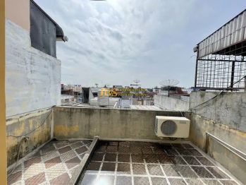 Dijual Rumah 3 Tingkat di Komplek Krakatau Mas Jalan Bukit Barisan I