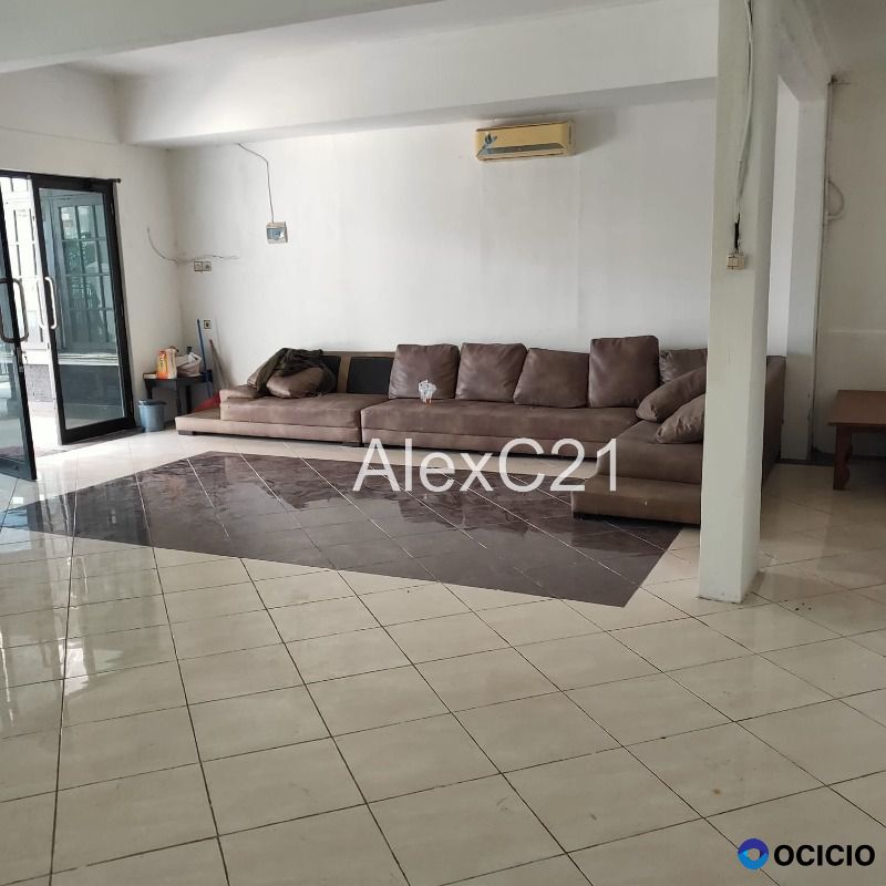 Disewakan Rumah untuk office / usaha di Kebayoran Baru dekat Dharmawangsa