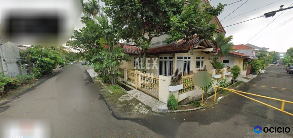 dijual rumah  2.5 Lantai di Komplek DKI Joglo, Larangan Indah