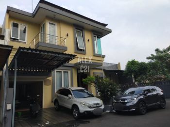 Di jual BU rumah town house pejaten barat Jakarta Selatan