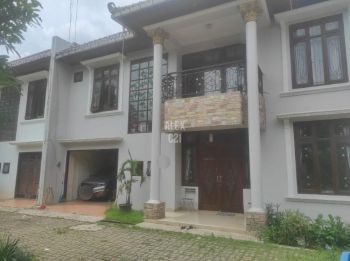 dijual rumah town house 1 komplek di Pondok labu, Cilandak, Jaksel
