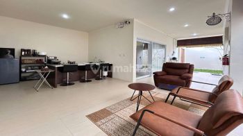 Disewakan Villa Deket Gwk Bersih Dan Rapih Fully Funished