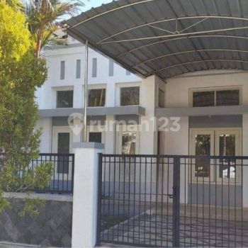 Rumah Idaman di Central Park Wiguna Surabaya