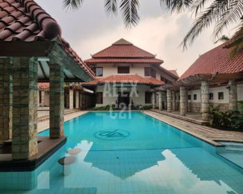 Dijual Rumah super mewah Pondok Indah Jaksel