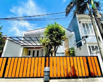 Dijual rumah mewah pondok gede