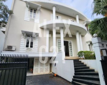 Dijual Rumah Pondok Indah - Jakarta Selatan