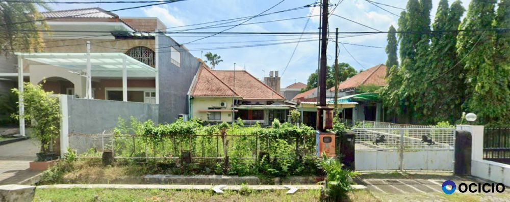 Dijual Rumah Hitung Tanah Untung Suropati Surabaya