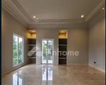 thumbnail-di-jual-rumah-2-lantai-di-jalan-cipete-jakarta-selatan-3