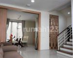 thumbnail-full-interior-like-new-jual-rumah-taman-puspa-citraland-surabaya-2