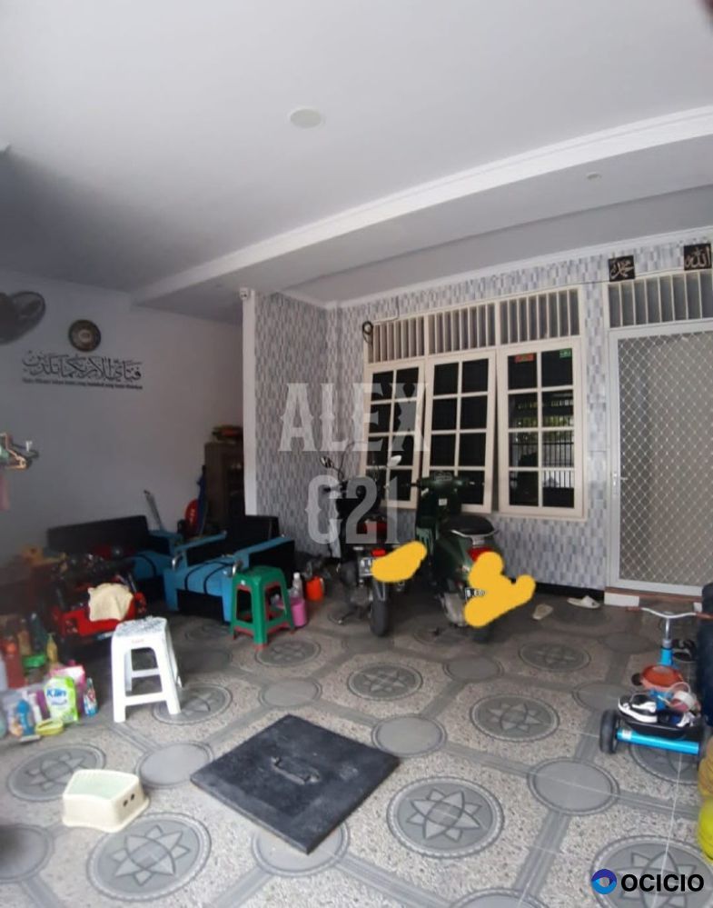 DIJUAL Rumah 3 lantai diperum  Daan Mogot Estate - Jakarta Barat