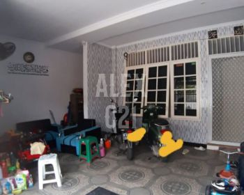 DIJUAL Rumah 3 lantai diperum  Daan Mogot Estate - Jakarta Barat