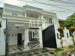 thumbnail-dijual-rumah-eramas-2000-full-furnished-cakung-4