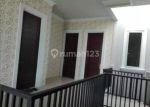 thumbnail-lebar-9-dekat-masjid-agung-rumah-2-lantai-pagesangan-baru-4