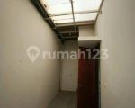 thumbnail-one-gate-system-rumah-2-lantai-jambangan-town-house-surabaya-7