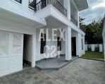 thumbnail-dijual-rumah-di-kebayoran-baru-senopati-american-classic-house-newly-renovated-0