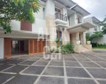 thumbnail-dijual-rumah-mewah-design-tropis-kemang-jakarta-selatan-4