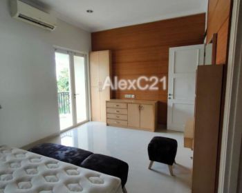 Dijual rumah minimalis di pondok indah, Pondok Pinang, Kebayoran Lama