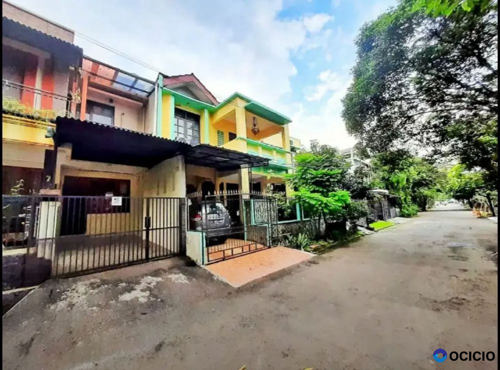 Di Jual Rumah 2 Lantai Jalan Pondok Pucung, Pondok Aren