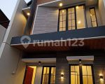 thumbnail-rumah-model-scandinavian-mewah-premium-di-area-sutorejo-1