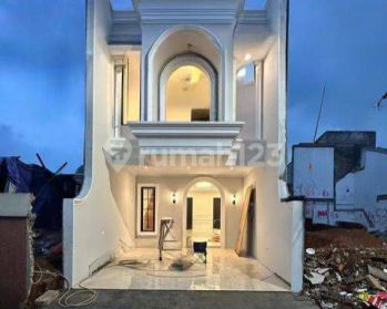Dijual Rumah American Classic Di Jagakarsa Jakarta Selatan