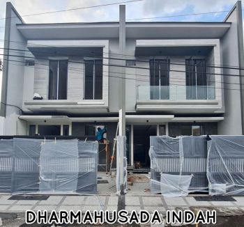 Dijual Rumah Dharmahusada Indah Surabaya