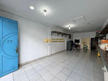 DIJUAL/DISEWAKAN Ruko Full Furnish di Jalan Prof. H. M. Yamin - Medan
