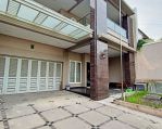 thumbnail-disewakan-rumah-galaxy-bumi-permai-araya-surabaya-semi-furnish-0