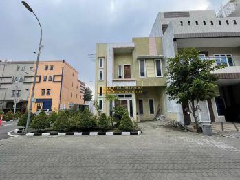 Dijual Villa Hook di Komplek Grand Cemara Asri Jalan Gardenia