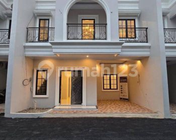 Dijual Rumah Classic RopTop Dan Siap Huni di Ciganjur Jagakarsa