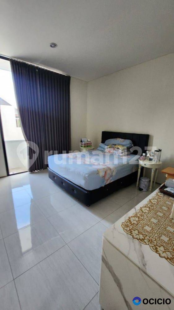 Rumah Minimalis Modern  2 Lantai BONUS + SEMI FURNISHED