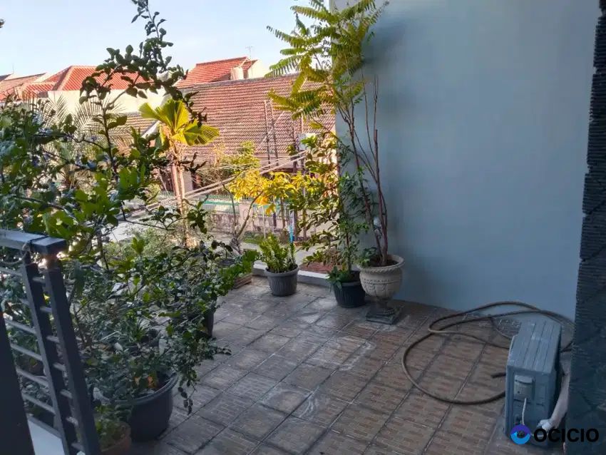 Dijual rumah tingkat baru renovasi siap huni di Pekayon galaxy