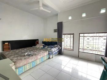 Jual Villa 2,5 Tingkat di Komplek Cemara Hijau Jalan Metal - Medan
