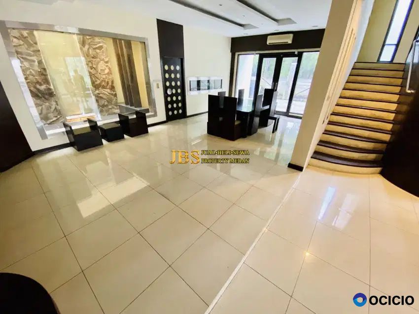 Jual Rumah Hook Full Furnished di Komplek Taman Malibu Indah - Medan