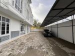 thumbnail-dijual-townhouse-komplek-regent-estate-jalan-taduan-pancing-13
