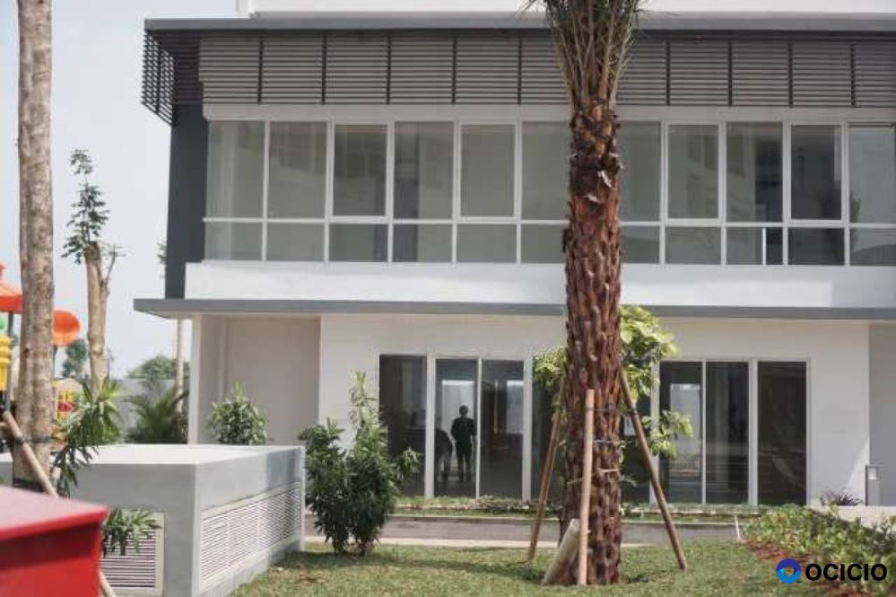 Dijual Town House Puri Mansion, Jakarta Barat