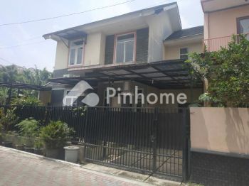 Dijual Rumah Lingkungan Nyaman di Vila Ilhami Jl Kelapa Dua Raya