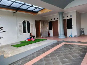 Rumah luas vila ilhami Karawaci Tangerang