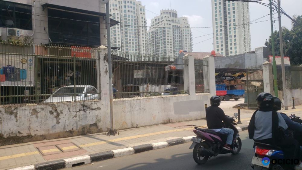Dijual Cepat 5 unit Ruko Gandeng di Jln. Kebayoran Baru, Kebayoran Lama
