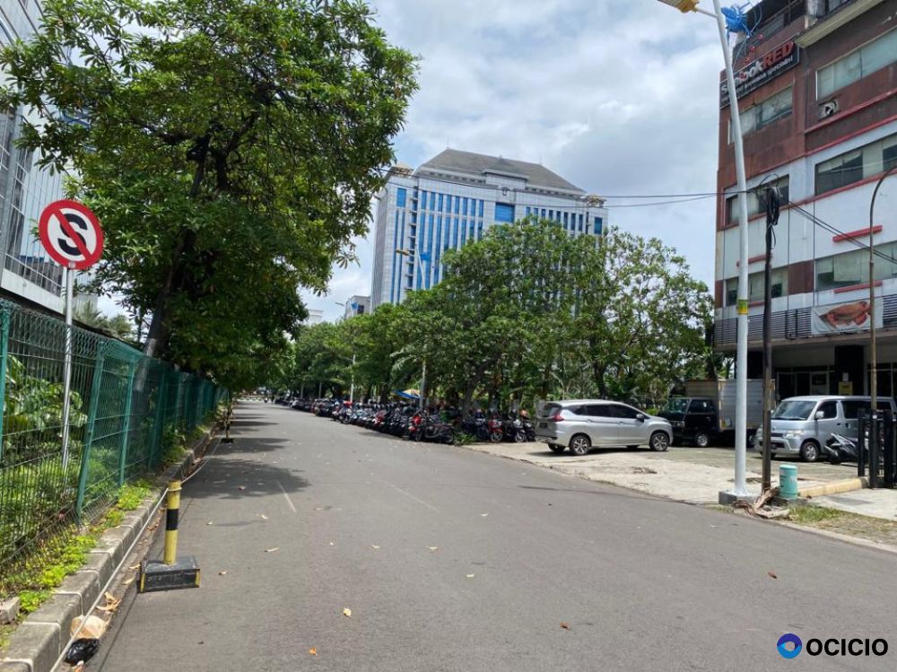 Dijual Ruko Gandeng di Puri Britania Jl. Puri Ayu, Puri Indah, Kembangan Selatan