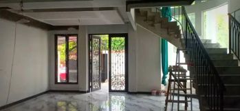 Dijual cepat murah rumah mewah tingkat LT 286 di sunter mas